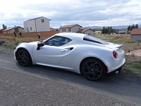 Alfa Romeo 4C (2013) (photo prise a Rhone, France, 2015) (1)
